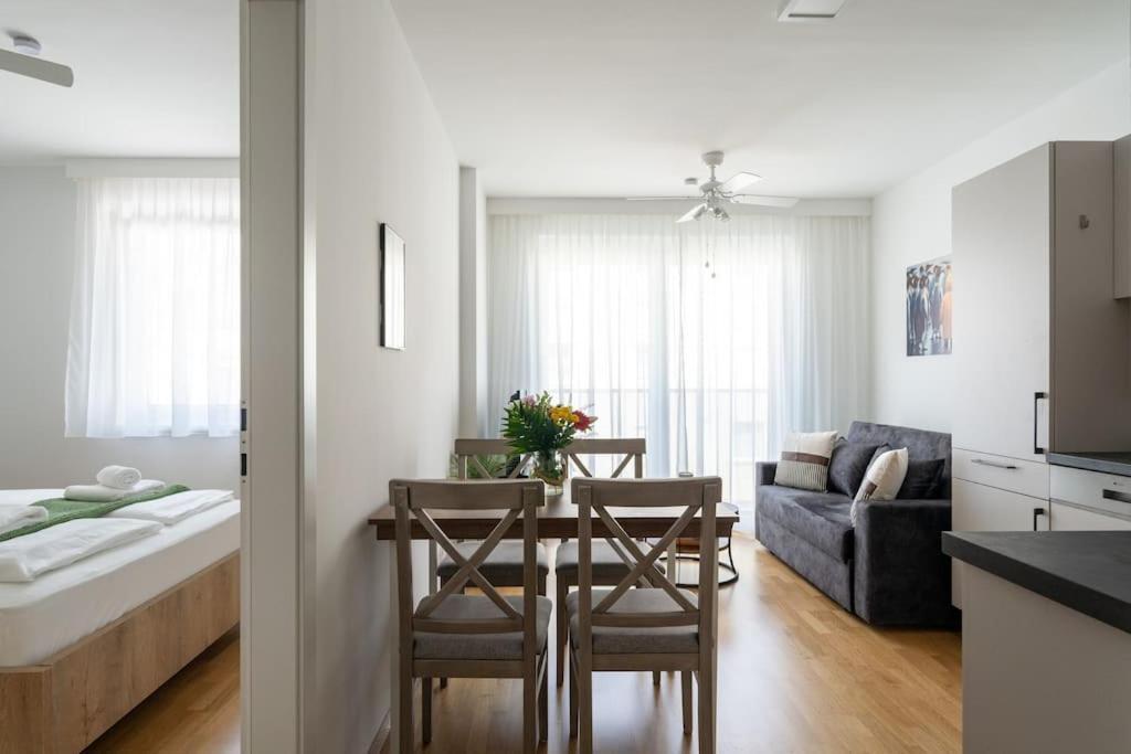 Trendy 1Br, Direct City Access By Hm ウィーン エクステリア 写真